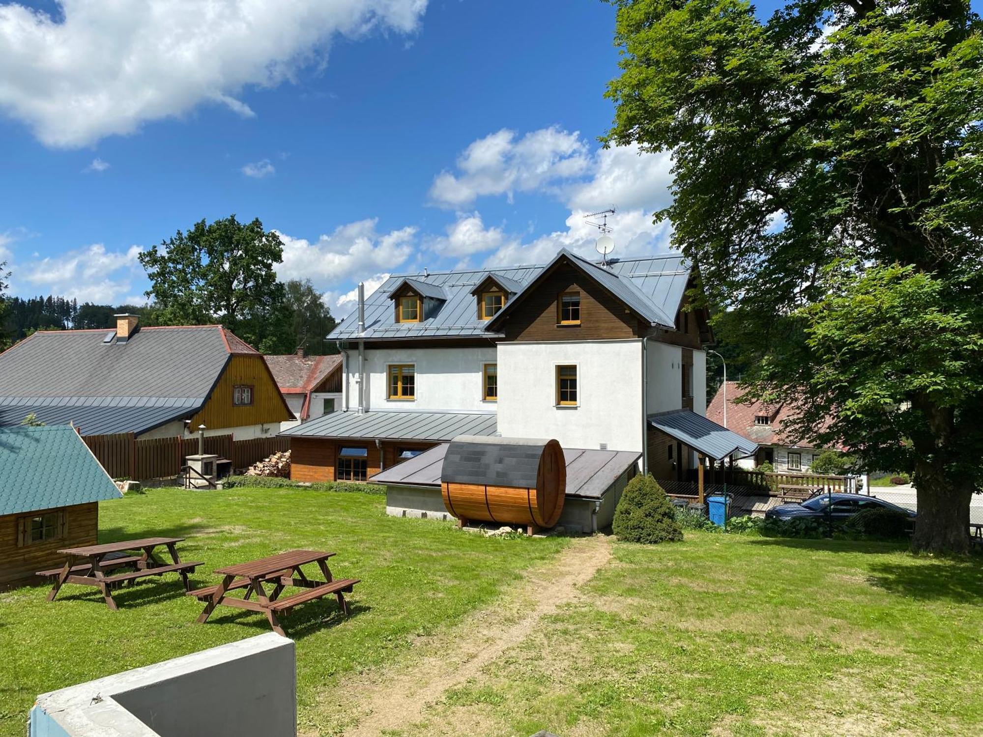 Apartmany Na Sjezdovce Sedlonov ภายนอก รูปภาพ